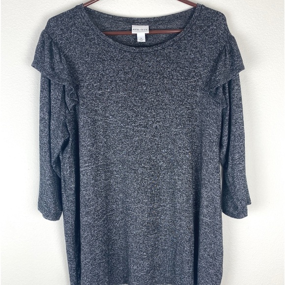 Ava & Viv Plus Size 1X Ruffled Shoulder 3/4 Sleeve Gray EUC - Picture 4 of 9